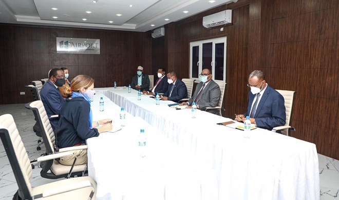 , المبعوث الأممي إلى الصومال يرحب بجهود قادة الولايات للتوصل إلى توافق بشأن الانتخابات