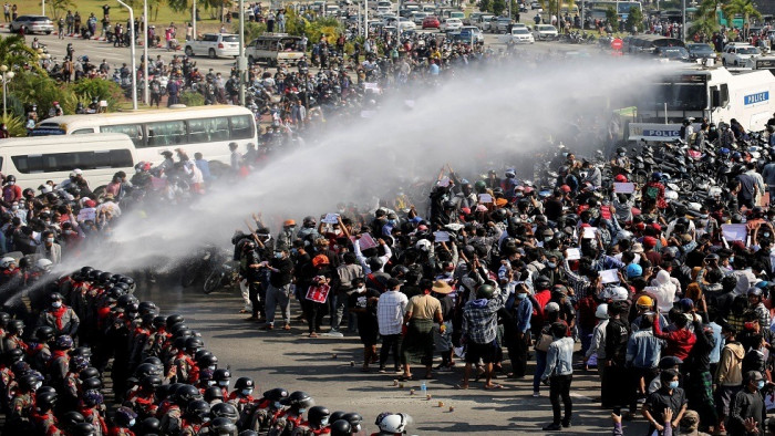 , مقتل 38 محتجاً ضد الانقلاب في ميانمار برصاص قوات الأمن