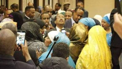 أزمة الصومال.. اتهامات لنظام فرماجو بعرقلة المشاورات ودعوات لحوار حول الانتخابات