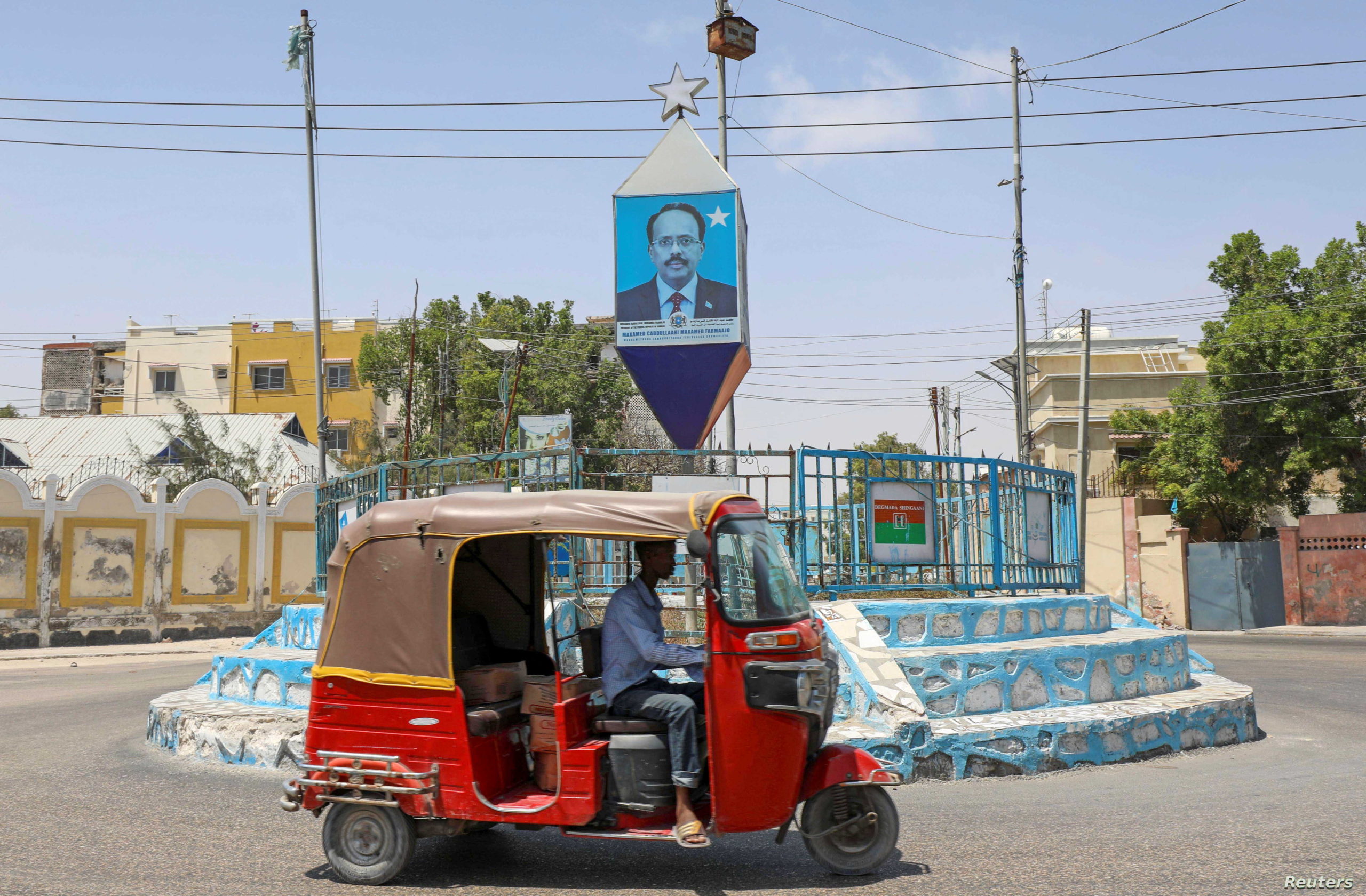 , بعد شهر من انتهاء ولاية الرئيس.. إلى اين يتجه الصومال؟