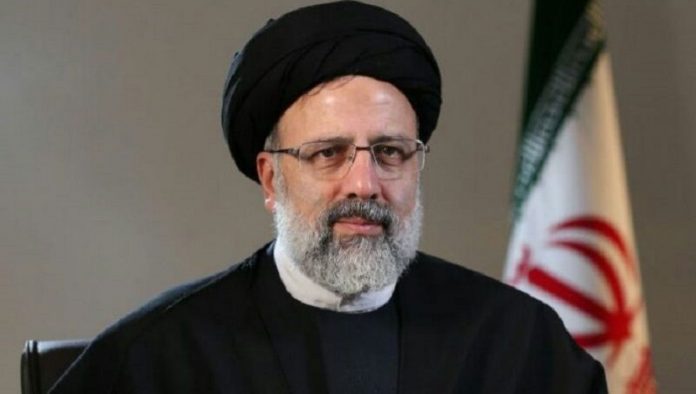 , إبراهيم رئيسي يفوز بانتخابات الرئاسة في إيران