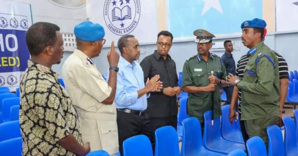 , رئيس الوزراء يتفقد موقع انتخابات مجلس الشعب الخاص بممثلي أرض الصومال