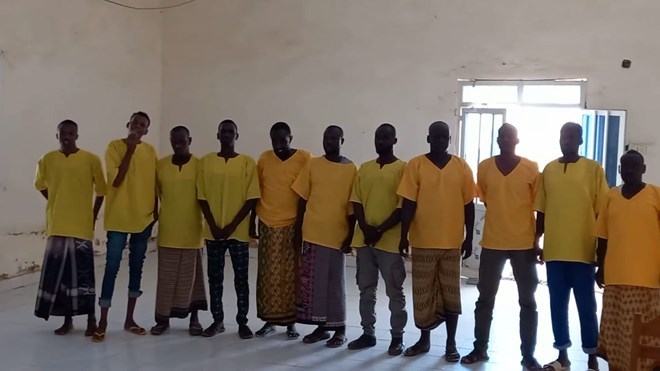 , محكمة عسكرية في بونتلاند شمال شرق الصومال تطلق سراح 14 شخصا اتهموا بالانتماء لحركة الشباب