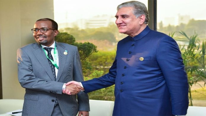 , الصومال وباكستان يبحثان إمكانية التعاون في مجالات الأمن والتنمية الاقتصادية