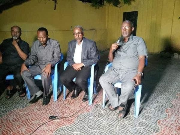 , سياسيون ومسئولون صوماليون يطالبون روبلي وغودلاوي بإبداء موقفهما من نشر قوات حكومية في بلدوين