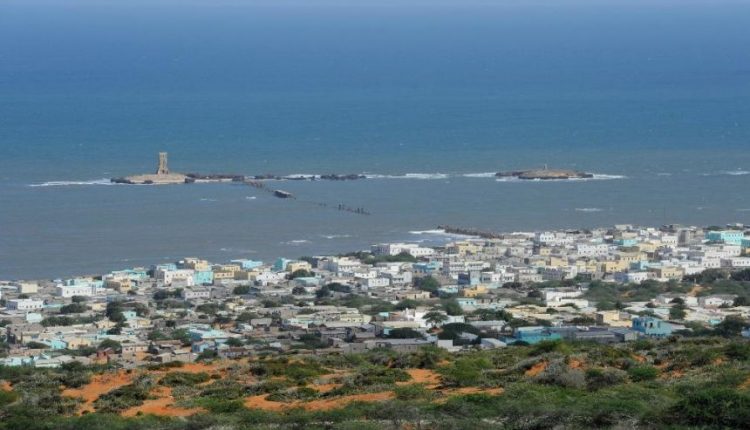 , أزمة سياسية واستقطاب ومصالحة وإرهاب.. ماذا يحدث جنوب غرب الصومال؟