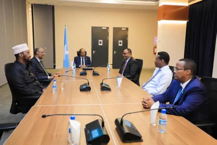 , الرئيس الصومالي المنتخب يلتقي رؤساء الولايات الإقليمية