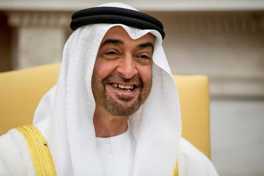 , الرئيس الصومالي الأسبق شريف شيخ يهنئ الشيخ محمد بن زايد بمناسبة انتخابه رئيسا للإمارات