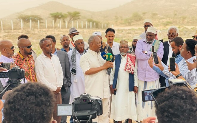 , سلطات أرض الصومال تفرج عن السياسيين المعتقلين بعد اتفاق على استئناف المحادثات بين الحكومة والمعارضة