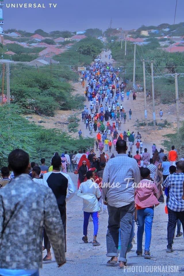 , توتر حاد في أرض الصومال بعد يوم دامٍ ودعوات دولية للتهدئة (صور)