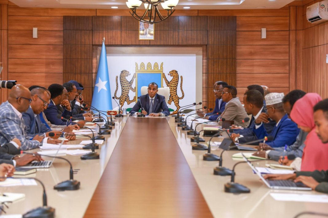 , الصومال.. رئيس الوزراء يوجّه باستكمال اللوائح الخاصة ببرنامج إعفاء الديون