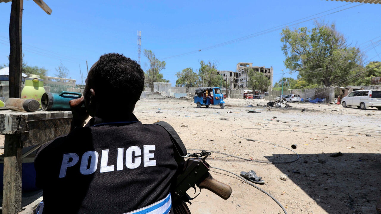 , الصومال تؤكد بدء التحقيق مع جنود بتهمة التعاون مع حركة الشباب