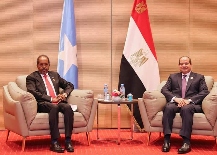 , إعلان الجزائر يجدد دعم الصومال لتحقيق الاستقرار والرئيسان شيخ والسيسي يبحثان الجفاف والحرب على الإرهاب