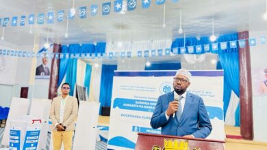 , الدكتور محمد شيخ يفوز بعضوية مجلس الشعب الصومالي